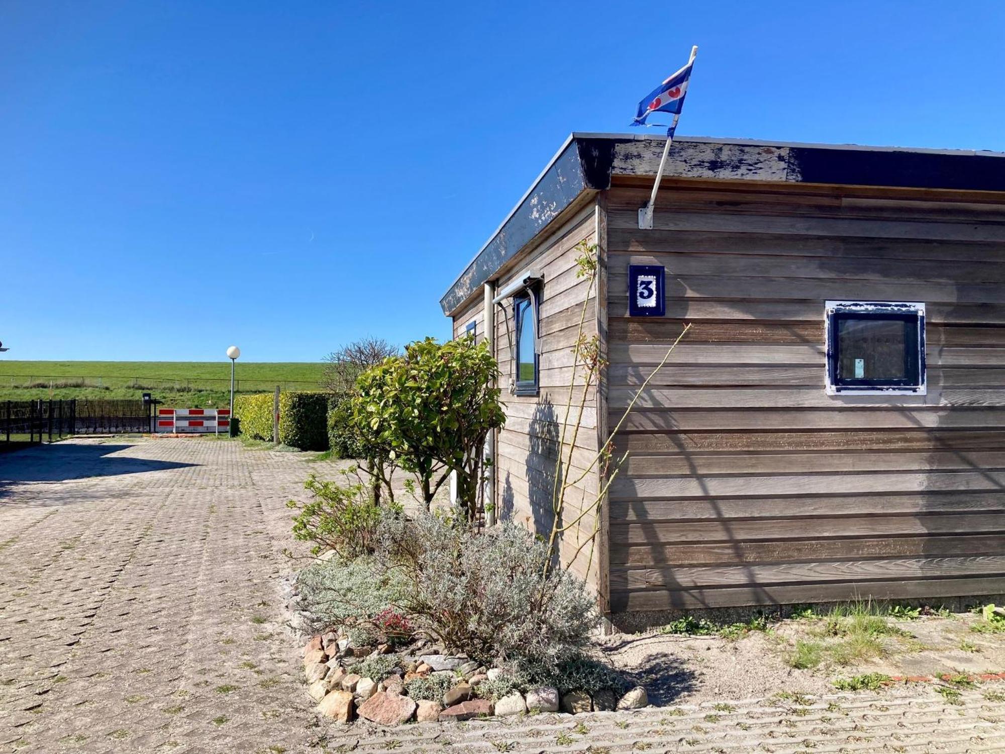 House Marijke With Winter Garden And Direct Access To The Lauwersmeer Anjum Kültér fotó